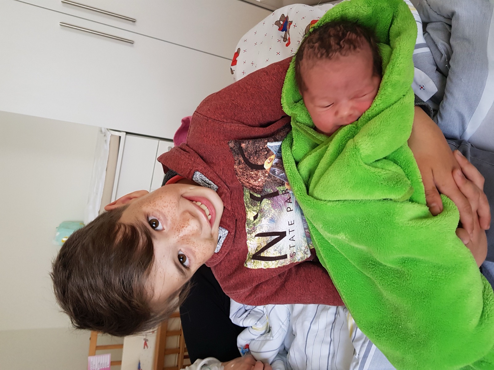 Joshua als großer Bruder